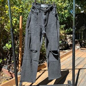 Hollister Curvy Ultra High Rise Ripped Dad Jeans Washed Black/Dark Gray Size W23
